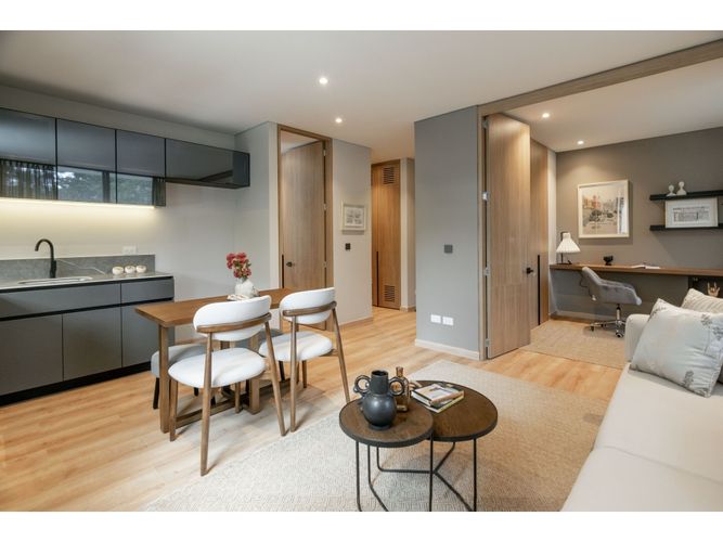 Apartamento en venta en Chico, Bogotá · foto 3 de 24