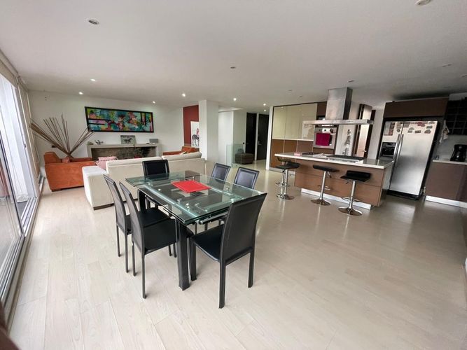 Apartamento de 3 alcobas en venta en Chapinero Alto, Bogotá, 200 m² · foto 11 de 21