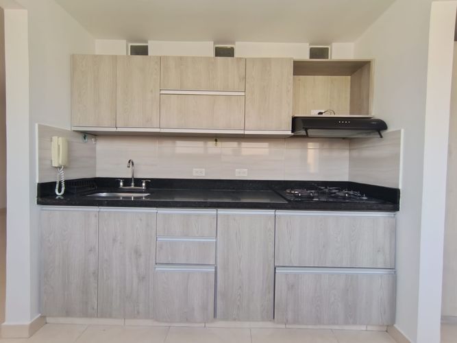 Apartamento de 3 alcobas en arriendo en Laureles, Medellín, 90 m² · foto 6 de 19