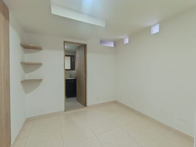 Apartamento de 3 alcobas en arriendo en Laureles, Medellín, 90 m² · foto 9 de 19