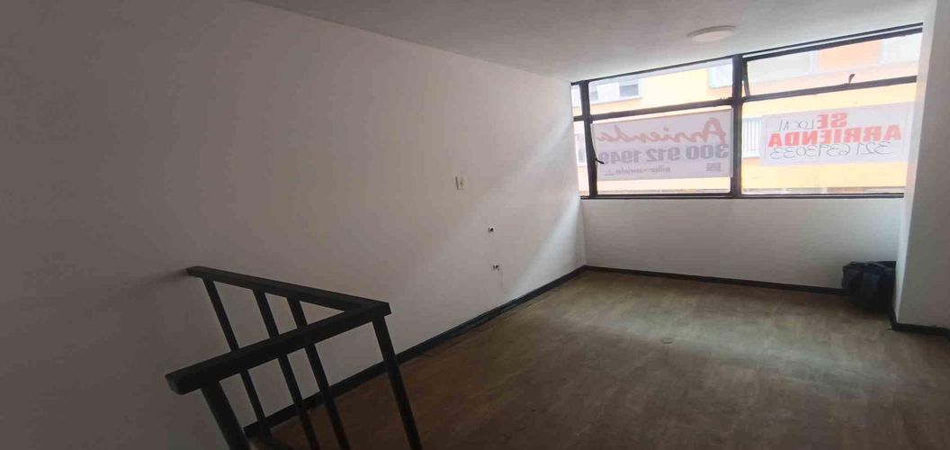 Local en arriendo en El Centro, Manizales, 56 m² · foto 2 de 18