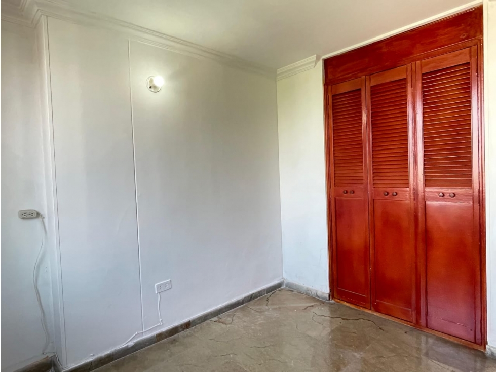 Apartamento en venta en El Poblado, Medellín · foto 8 de 15