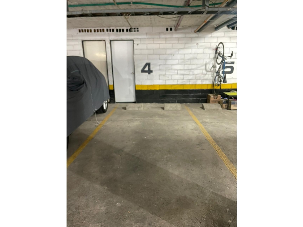 Apartamento en venta en El Poblado, Medellín · foto 11 de 15
