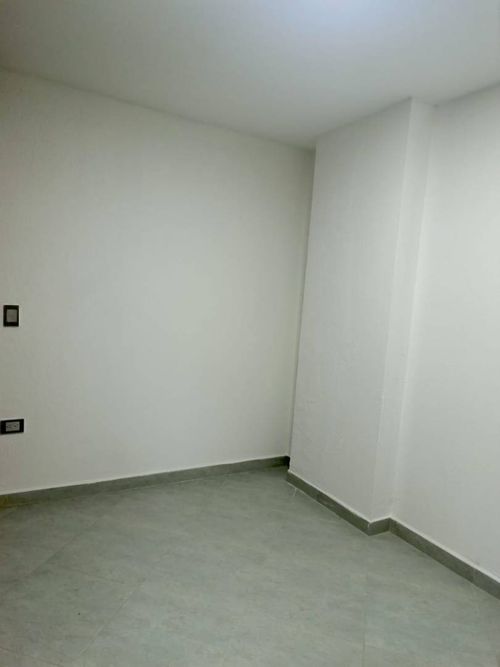 Apartamento de 3 alcobas en arriendo en Loma De Los Bernal, Medellín, 78 m² · foto 9 de 16