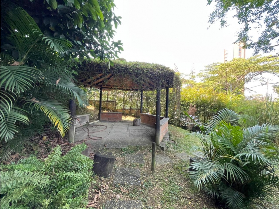 Apartamento en venta en El Poblado, Medellín · foto 15 de 15