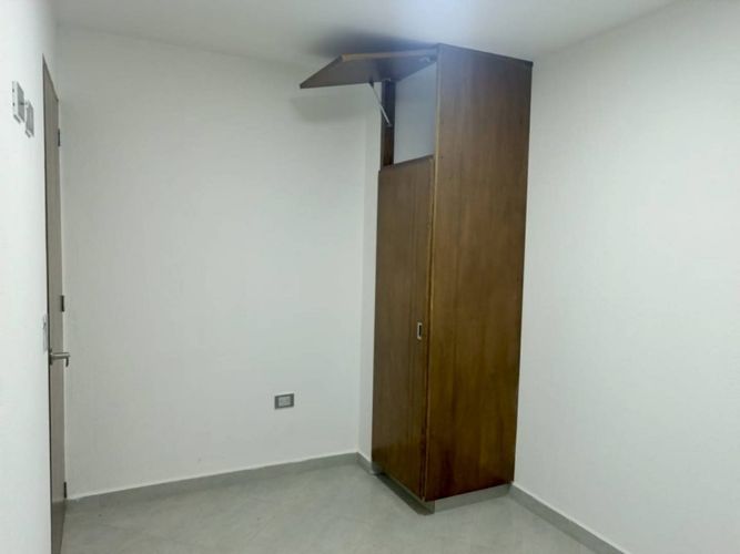 Apartamento de 3 alcobas en arriendo en Loma De Los Bernal, Medellín, 78 m² · foto 14 de 16