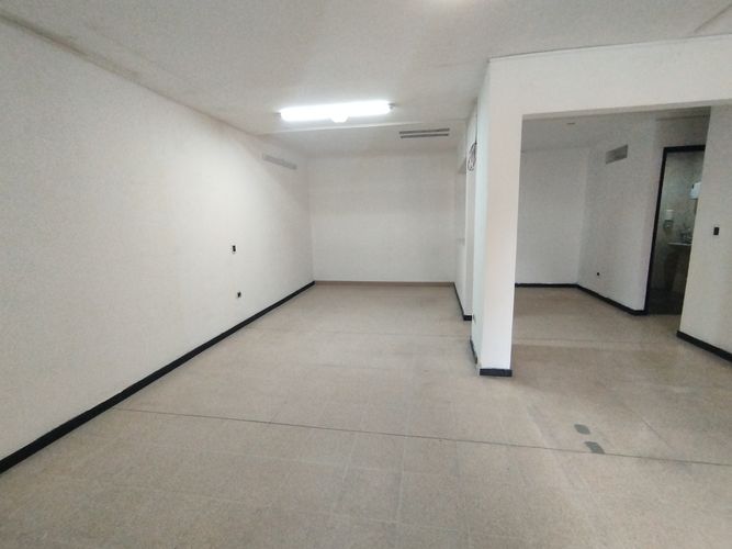 Local en arriendo en Laureles, Medellín, 430 m² · foto 5 de 20