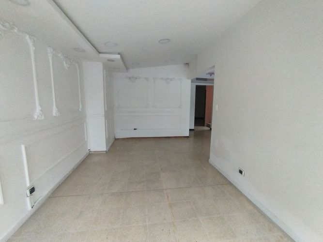 Local en arriendo en Laureles, Medellín, 430 m² · foto 13 de 20
