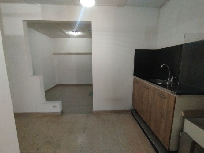 Local en arriendo en Laureles, Medellín, 430 m² · foto 14 de 20
