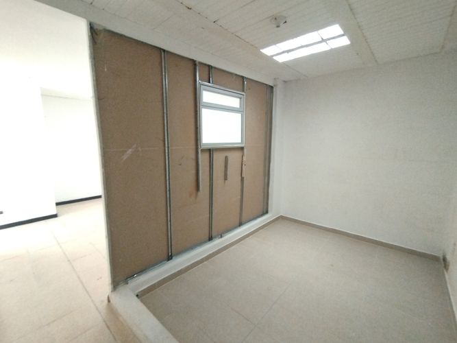 Local en arriendo en Laureles, Medellín, 430 m² · foto 20 de 20