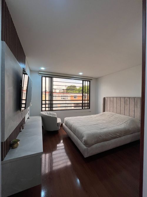 Casa de 4 alcobas en venta en Popular Modelo, Bogotá, 280 m² · foto 21 de 24