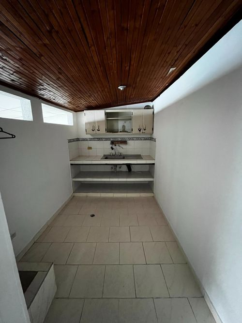 Bodega en arriendo en Manzanares, Cali, 280 m² · foto 14 de 19