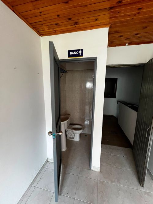 Bodega en arriendo en Manzanares, Cali, 280 m² · foto 15 de 19