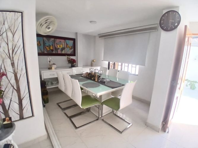 Casa de 4 alcobas en venta en Salgar, Puerto Colombia, 220 m² · foto 2 de 12