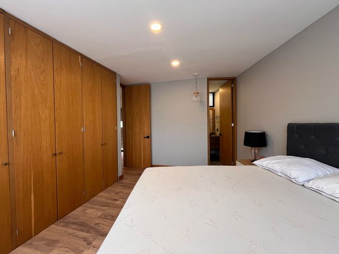 Apartamento de 2 alcobas en venta en El Poblado, Medellín, 158 m² · foto 16 de 20
