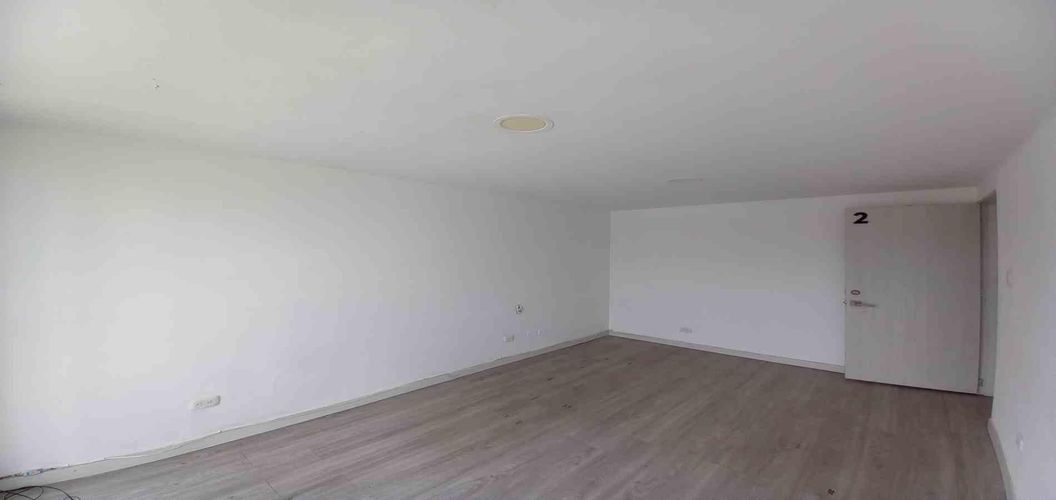Oficina en arriendo en Guayacanes, Manizales, 20 m² · foto 4 de 9