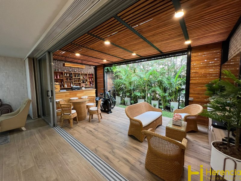 3BR House in El Poblado (200 m²) for Sale