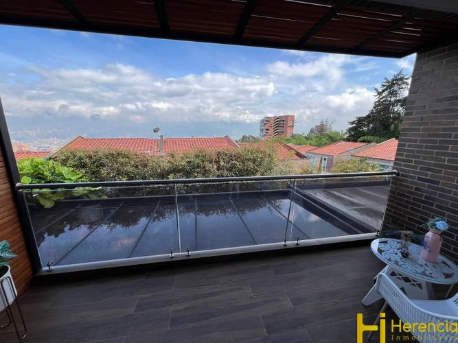 Casa de 3 alcobas en venta en El Poblado, Envigado, 200 m² · foto 18 de 24