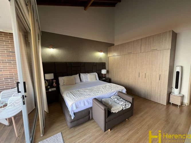 Casa de 3 alcobas en venta en El Poblado, Envigado, 200 m² · foto 20 de 24