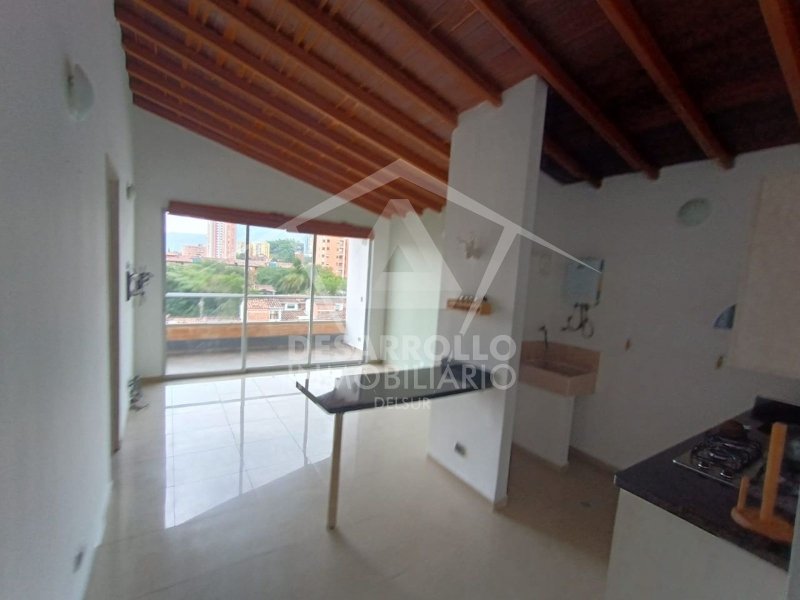 1BR Apartment in La florida (70 m²) - 3