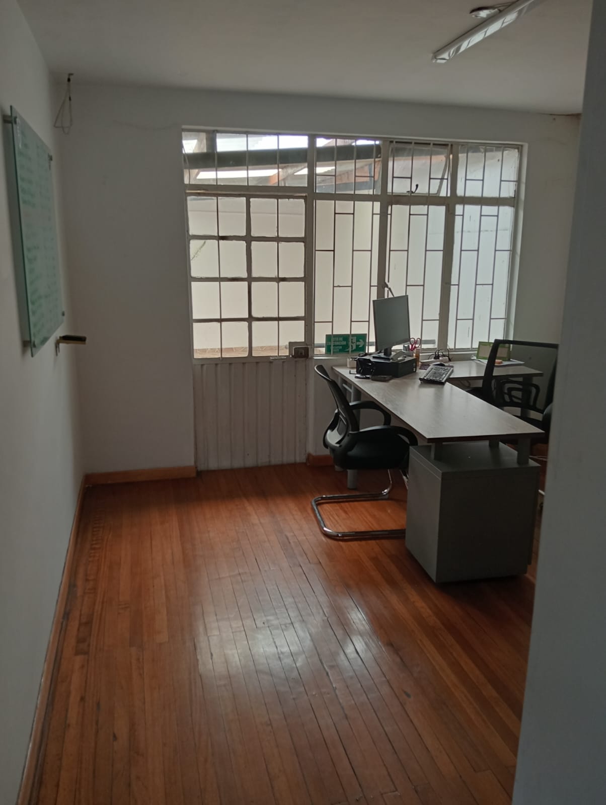 Casa en venta en Barrios Unidos, Bogotá · foto 4 de 24