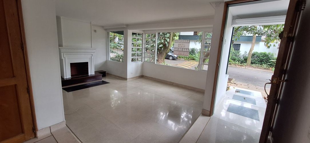 Casa de 4 alcobas en arriendo en Villagrande, Envigado, 200 m² · foto 11 de 24