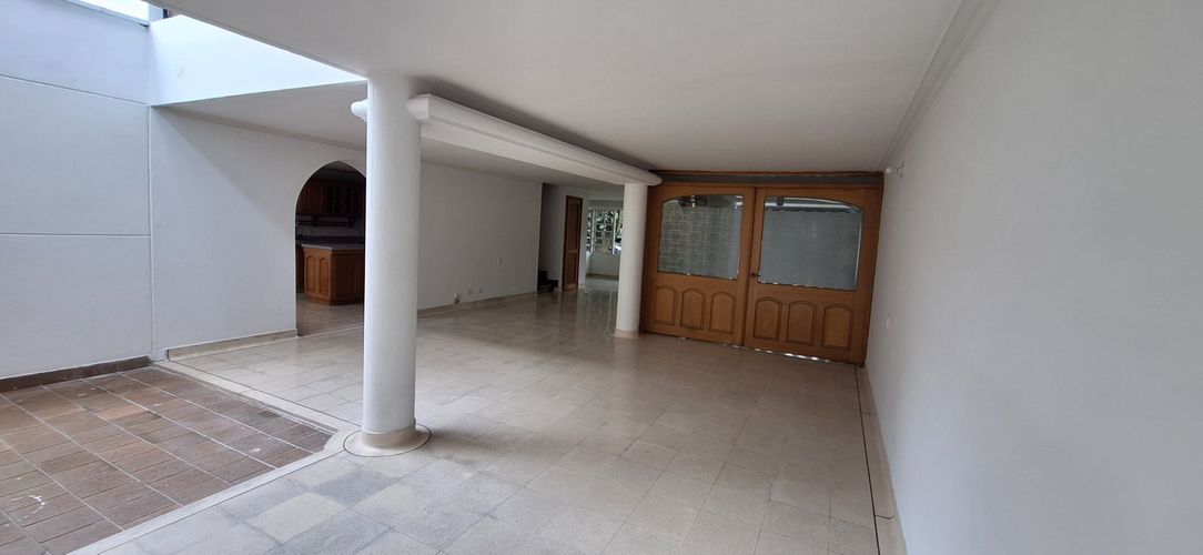 Casa de 4 alcobas en arriendo en Villagrande, Envigado, 200 m² · foto 15 de 24
