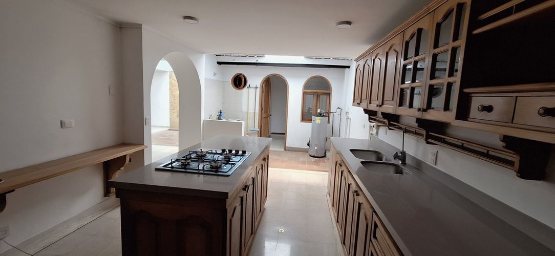 Casa de 4 alcobas en arriendo en Villagrande, Envigado, 200 m² · foto 21 de 24