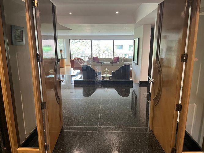 Apartamento en venta en El Retiro, Bogotá · foto 2 de 24