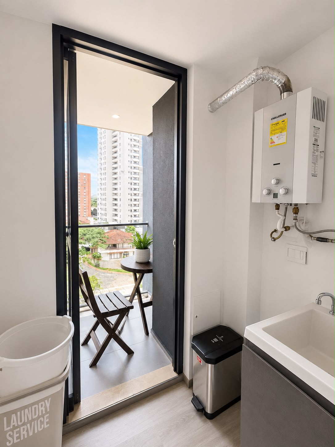 Apartamento en venta en Pinares, Pereira · foto 4 de 10