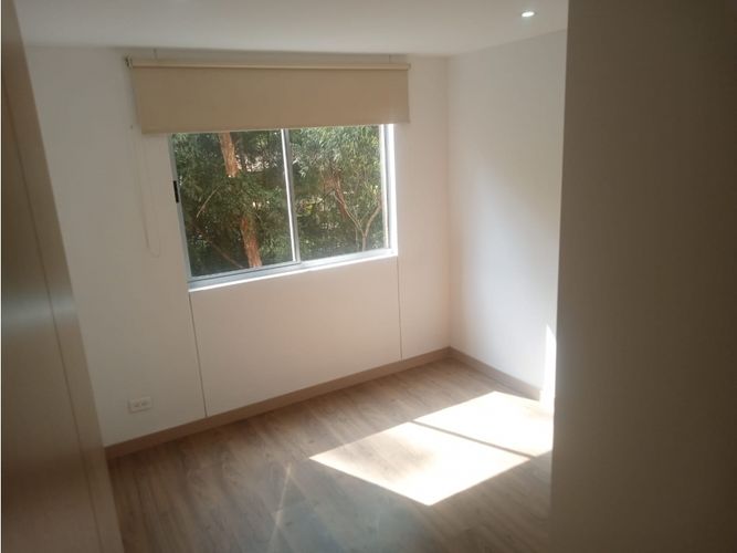 Apartamento de 3 alcobas en venta en San Jose, Sabaneta, 120 m² · foto 8 de 20
