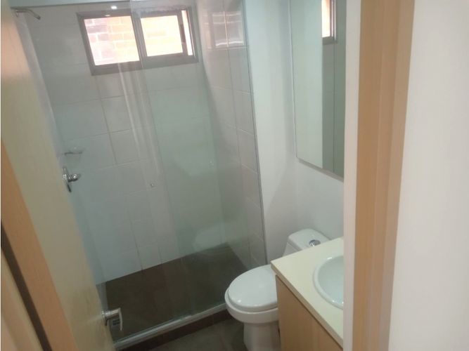 Apartamento de 3 alcobas en venta en San Jose, Sabaneta, 120 m² · foto 17 de 20