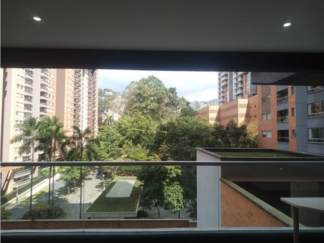 Apartamento de 3 alcobas en venta en San Jose, Sabaneta, 120 m² · foto 19 de 20