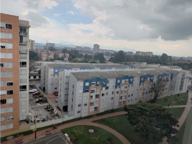 Apartamento de 3 alcobas en venta en Santa Teresa, Bogotá, 80 m² · foto 19 de 21