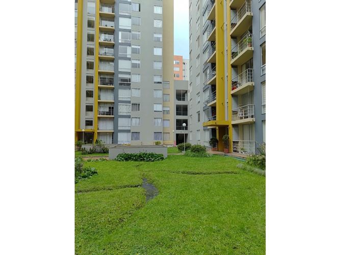 Apartamento de 3 alcobas en venta en Santa Teresa, Bogotá, 80 m² · foto 20 de 21