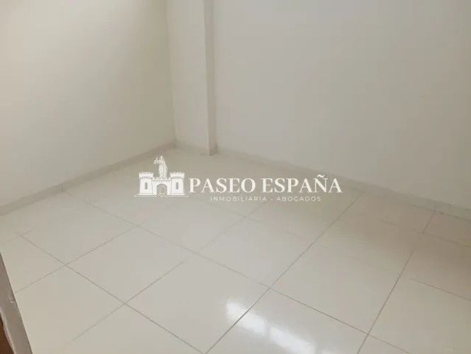 Apartamento de 2 alcobas en venta en Hacienda La Meseta, Girón, 55 m² · foto 4 de 8