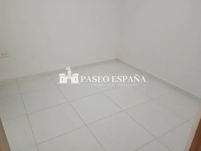 Apartamento de 2 alcobas en venta en Hacienda La Meseta, Girón, 55 m² · foto 6 de 8