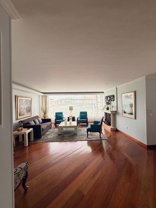 Apartamento en venta en Santa Barbara Oriental, Bogotá · foto 2 de 24
