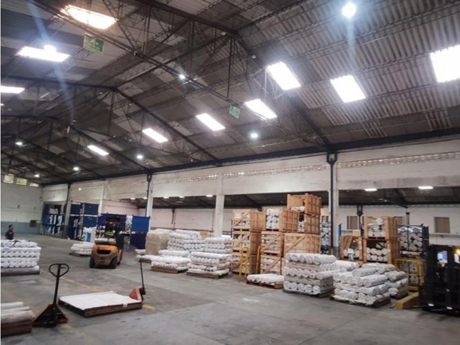 Bodega en arriendo en Restrepo Naranjo, Sabaneta, 3197 m² · foto 2 de 19