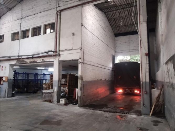 Bodega en arriendo en Restrepo Naranjo, Sabaneta, 3197 m² · foto 15 de 19