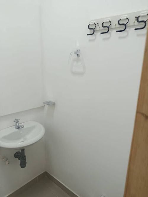 Local en arriendo en Centro, La Estrella, 65 m² · foto 5 de 13