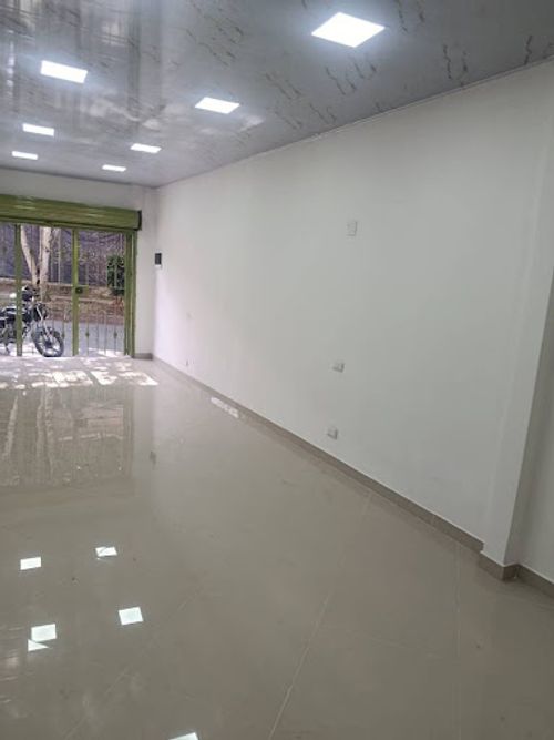 Local en arriendo en Centro, La Estrella, 65 m² · foto 10 de 13