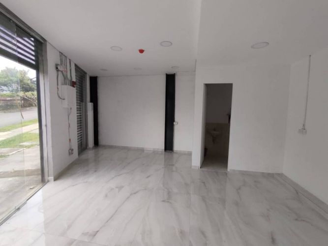 Local en arriendo en Machado, Copacabana, 17 m² · foto 3 de 13