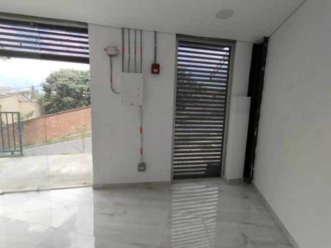 Local en arriendo en Machado, Copacabana, 17 m² · foto 4 de 13