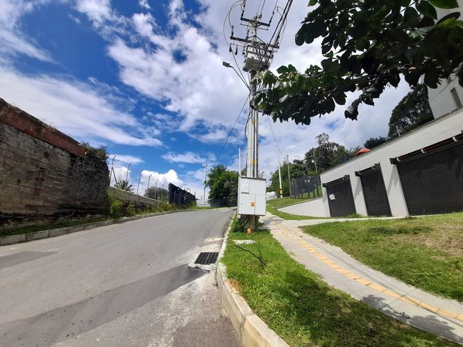 Local en arriendo en Machado, Copacabana, 17 m² · foto 6 de 13