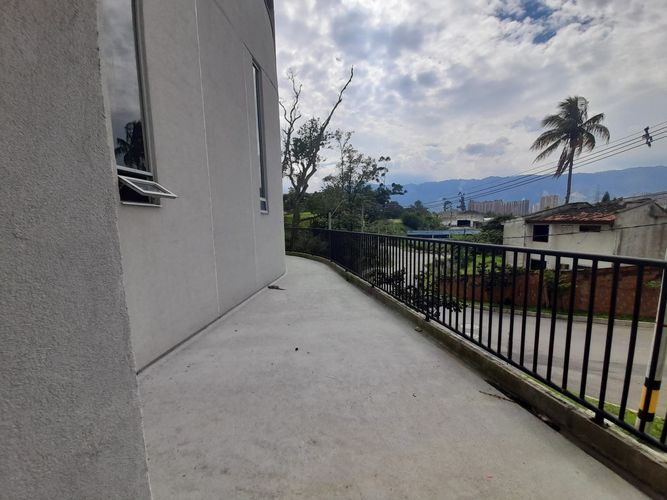 Local en arriendo en Machado, Copacabana, 17 m² · foto 11 de 13