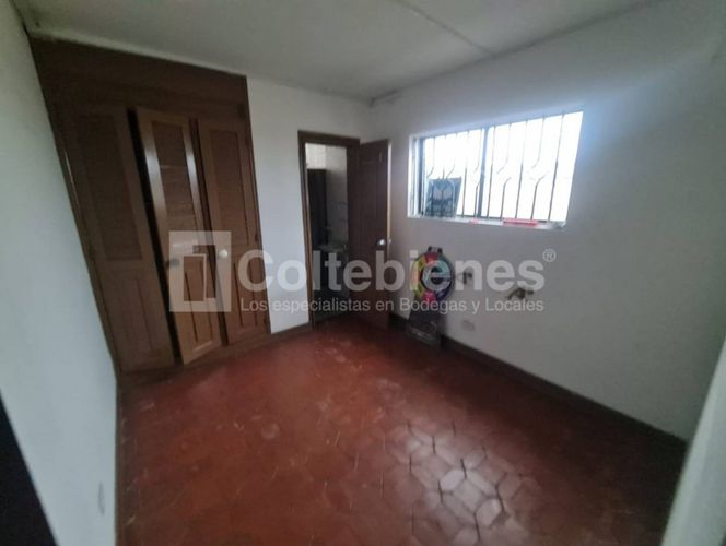 Casa de 20 alcobas en arriendo en Santa Maria De Los Angeles, Medellín, 680 m² · foto 12 de 17