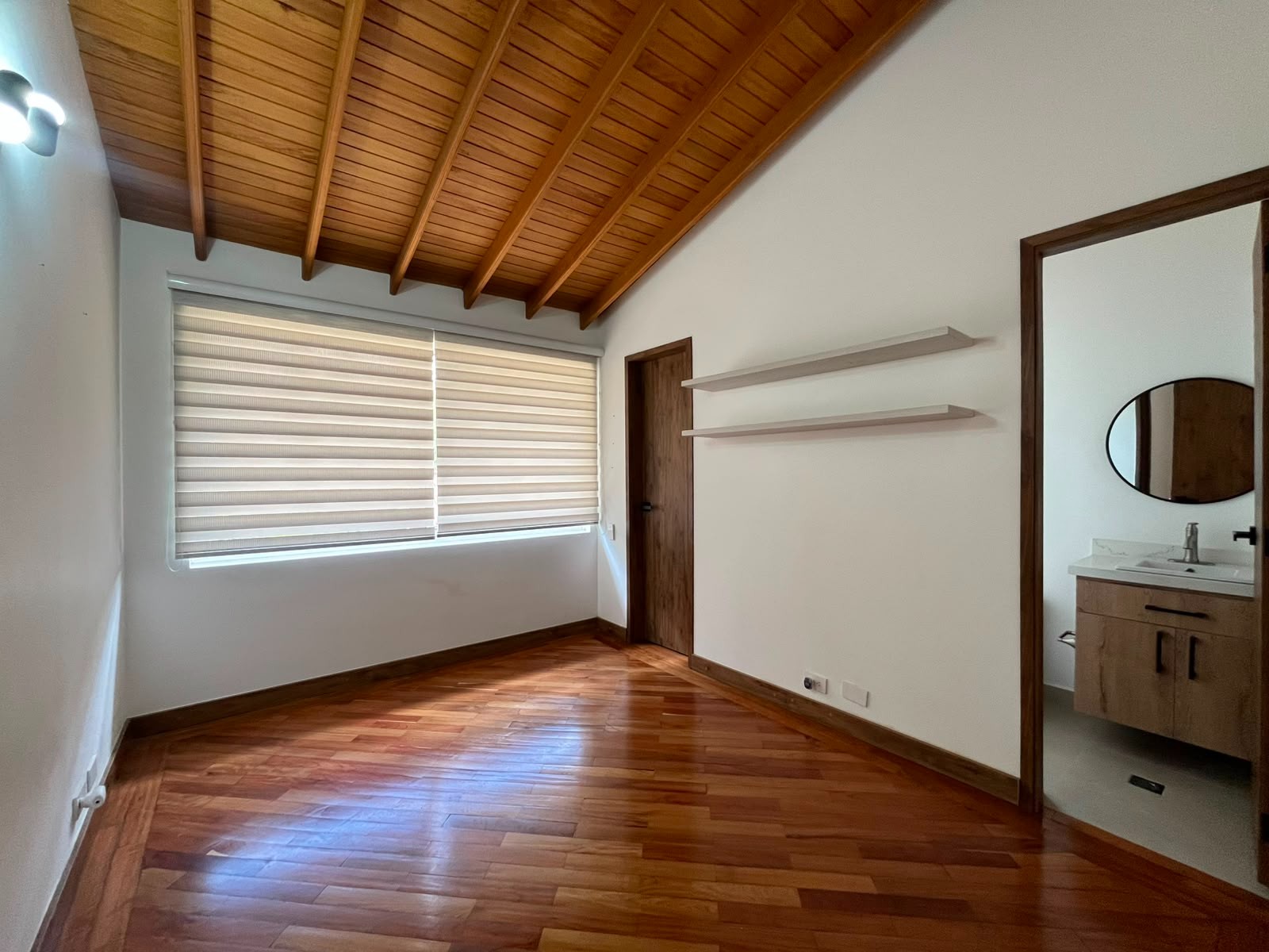 Casa en venta en El Poblado, Medellín 4