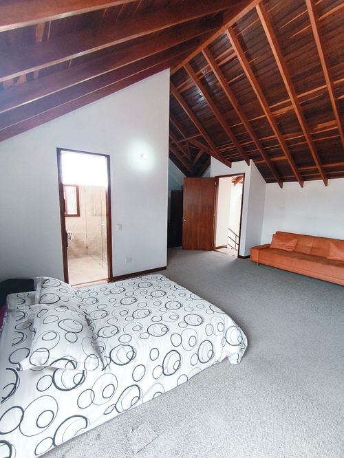 Casa de 4 alcobas en venta en Las Juntas, Chía, 381 m² · foto 18 de 22