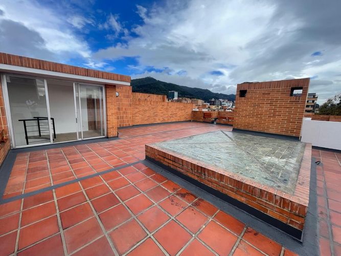 Apartamento de 3 alcobas en venta en Chicó Alto, Bogotá, 285 m² · foto 18 de 19